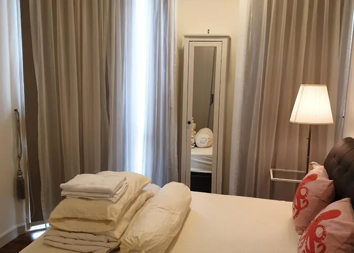 Cosy Afiniti Suite Next To Legoland
