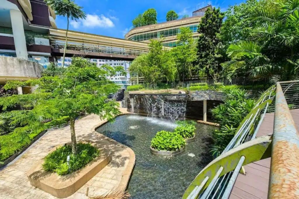 Cosy Afiniti Next To Legoland Apartment Iskandar Puteri